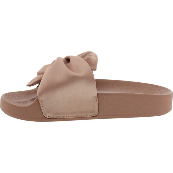 Kenneth Cole Kids Shoes - Assorted Sizes - Picture 2 of 6